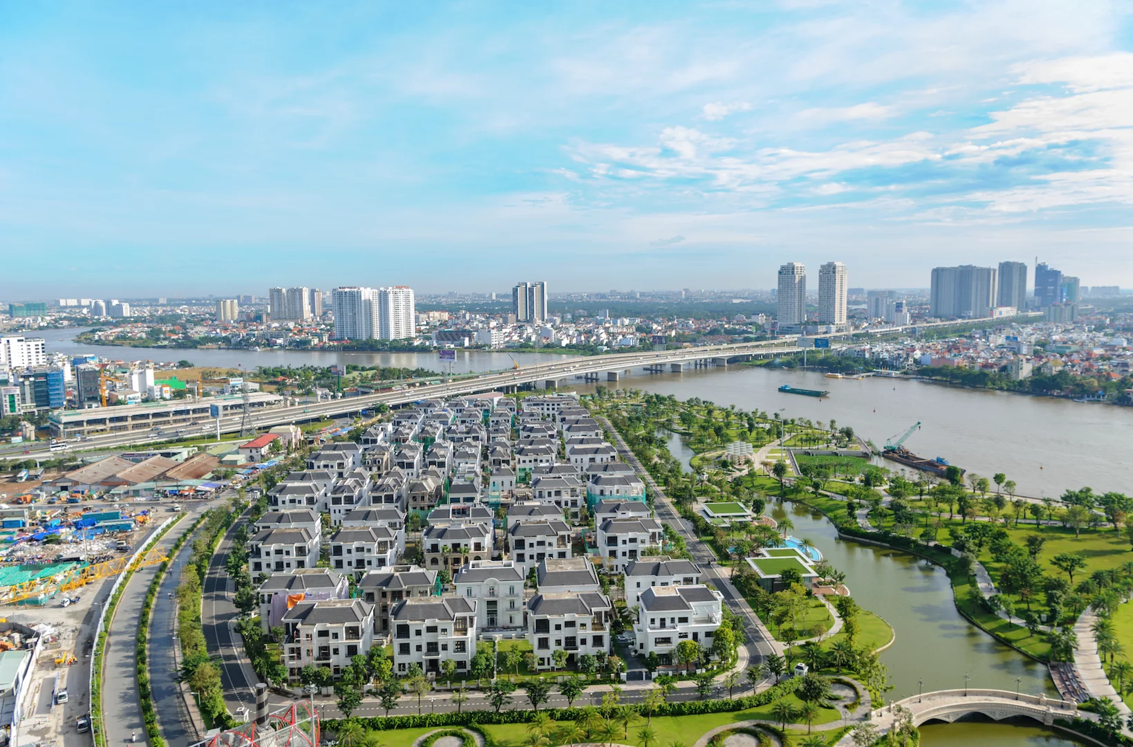Biệt thự Vinhomes Center Park Nguyễn Hữu Cảnh Quận Bình Thạnh